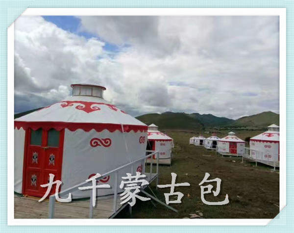 住宿蒙古包往往受热烈欢迎
