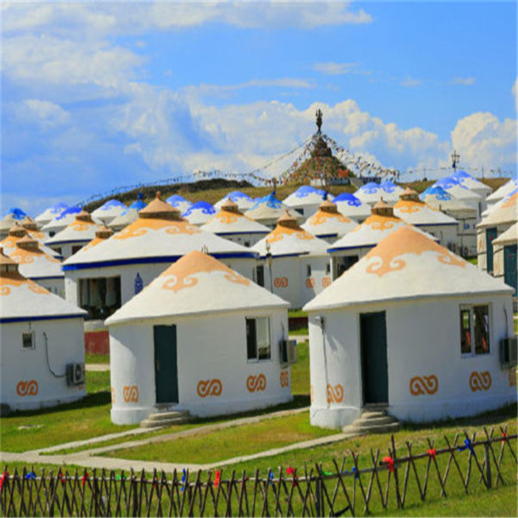 <b>蒙古包帐篷给旅游景区添一丝风彩</b>